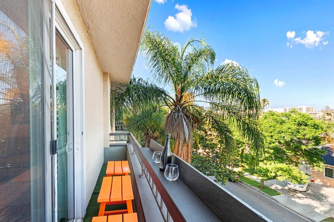 Beverly Hills 2 Bed 2 Bath Penthouse With Den And Parking 414 Лос-Анджелес Екстер'єр фото