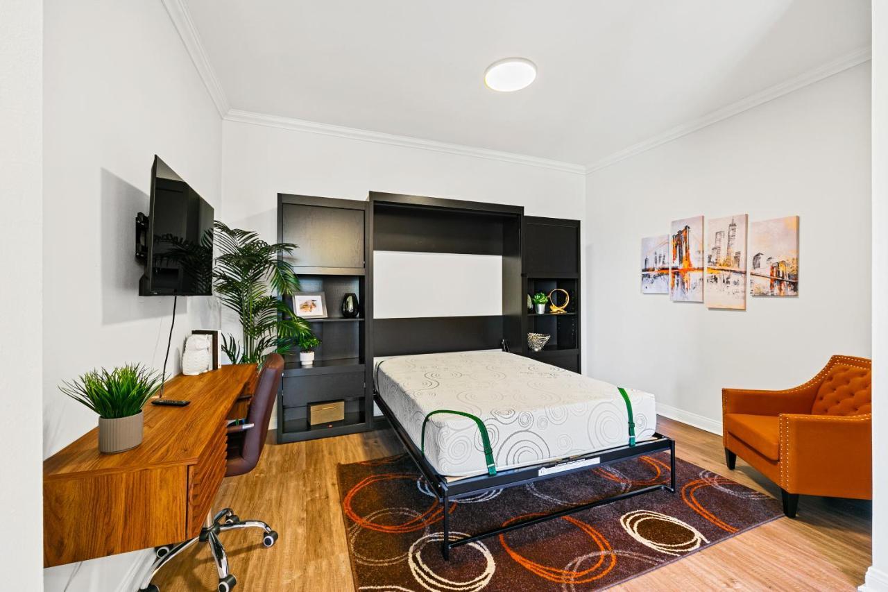 Beverly Hills 2 Bed 2 Bath Penthouse With Den And Parking 414 Лос-Анджелес Екстер'єр фото